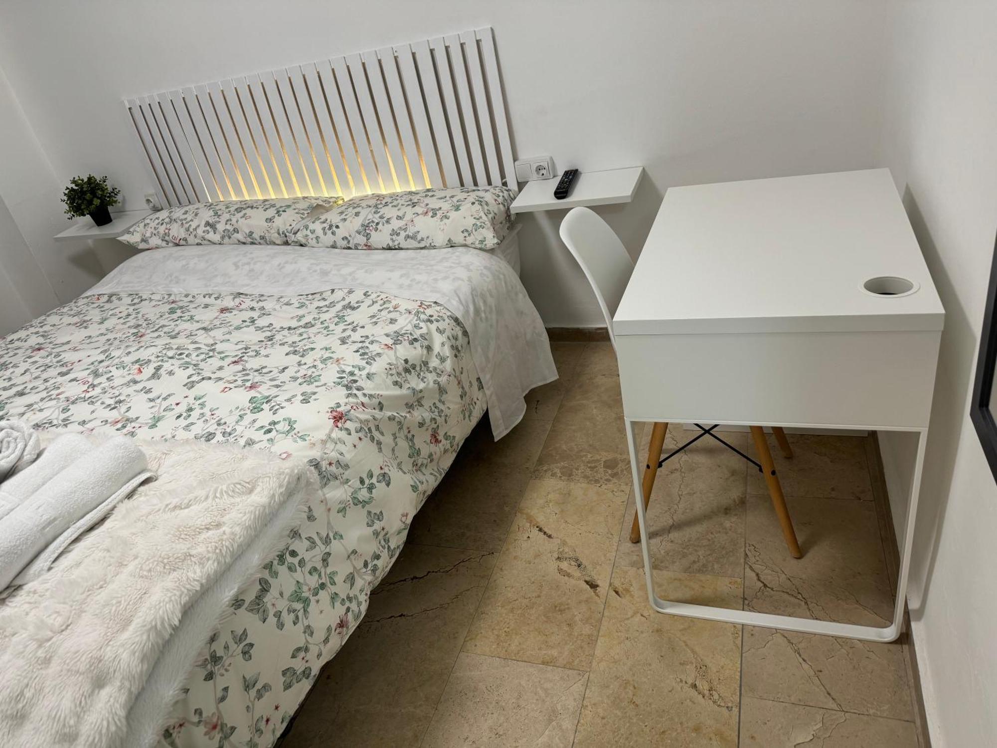 Alojamiento Bruckner Malaga Exterior photo